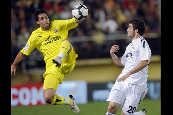 Villarreal tuvo que remar contra corriente