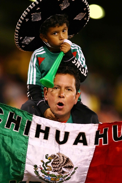 Viva México, gritan los paisanos en EU.