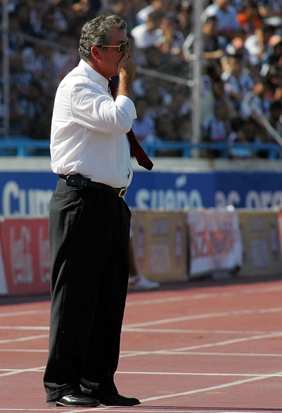Vucetich le ganó la partida a La Volpe