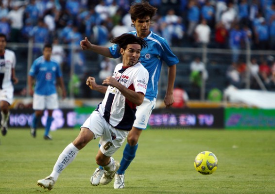 Zeballos se quiere llevar a Gerardo Espinoza.