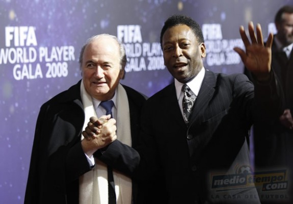 Blatter y Pelé, personalidades de lujo en la ceremonia.