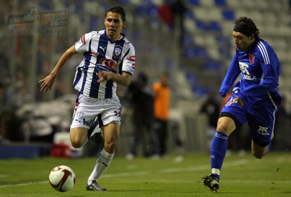 Con un hombre más, Pachuca comenzó a levantar.
