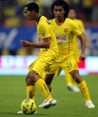 Edgar Eduardo Castillo falló y ';Chucho'; Ramírez lo sacó al 34';.