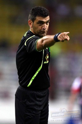 El argentino Saúl Laverni realizó un buen trabajo en el Estadio Jalisco.