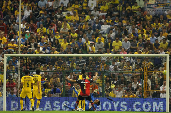 El segundo gol del Atlas complicó las aspiraciones de América.