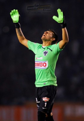 Jonathan Emmanuel Orozco festeja la victoria de Rayados.