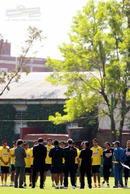 La presentación con los jugadores.