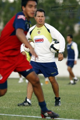 Las instrucciones del Profe Efraín se siguen al pie de la letra.