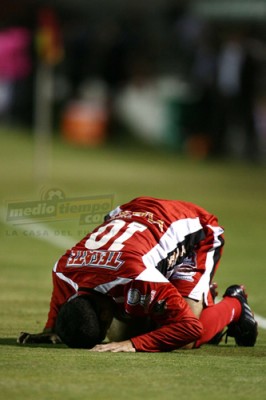 Los Indios tuvieron problemas en el 1T, pero se fueron levantando hasta ganar.