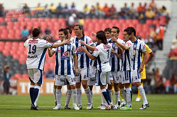 Pachuca llegó a la capital del país por los 3 puntos.