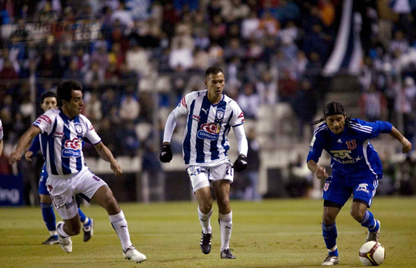 Pachuca recibió apoyo total de su afición.