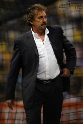 Ricardo Antonio La Volpe, D.T. de Atlas.