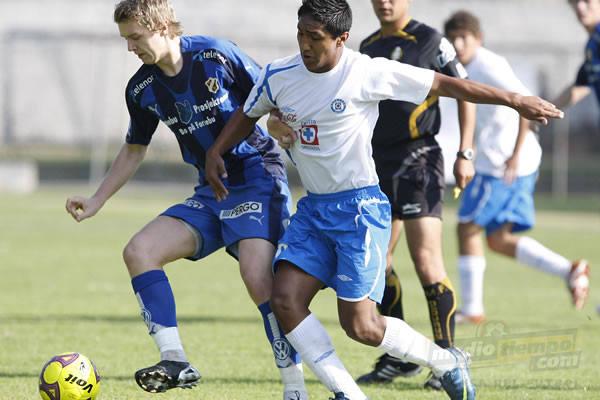 Stabek vs. Cruz Azul.
