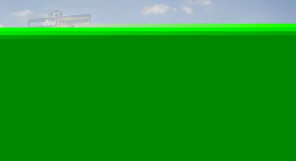 Los Tuzos sacaron una manta en honor al Señor Jesús Martínez Cabeza de vaca.