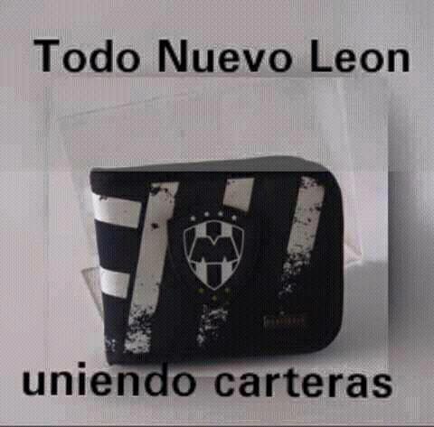 Árbitro, el héroe de Rayados en memes