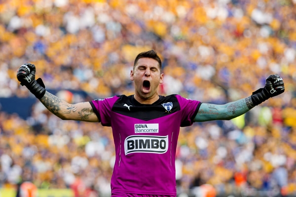 El antifelino celebró con todo.