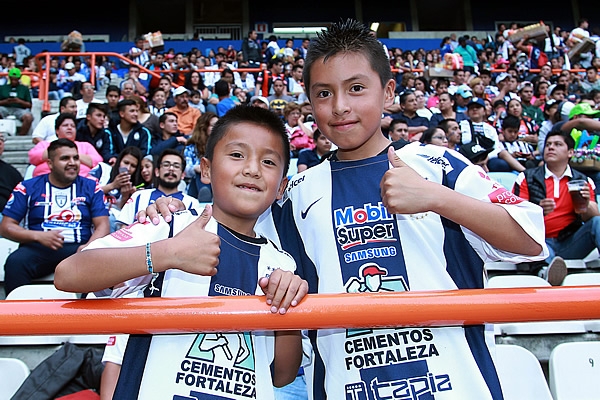 El futbol se disfruta en familia.