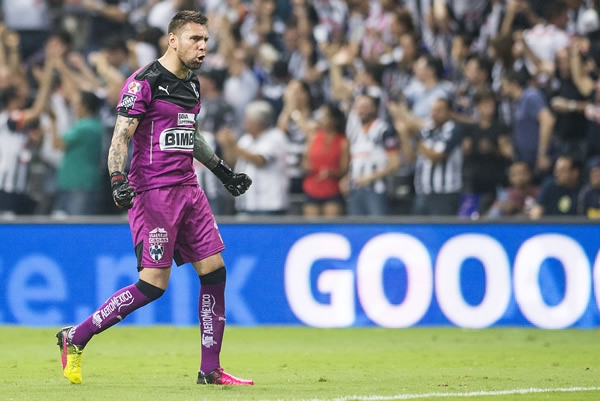 Empezando el segundo tiempo, Rayados marcó el segundo.