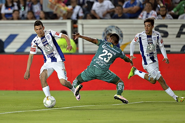 Pizarro jala marca y Lozano busca burlarse al Gallo.