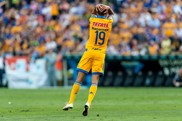 Tigres no llegó con la puntería afinada.