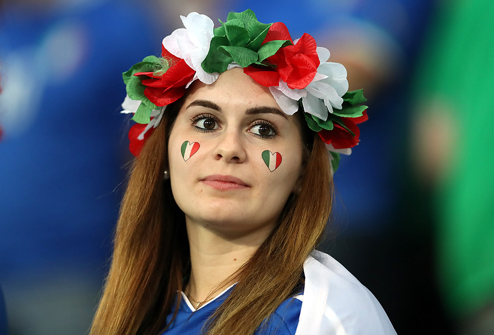 Chicas de la Eurocopa de Francia 2016.
