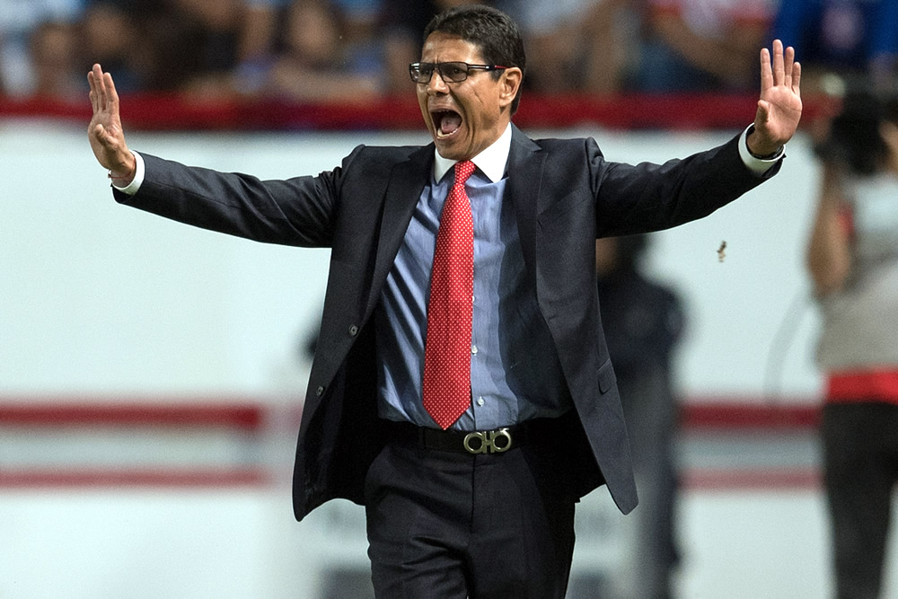 Cruz Azul nunca revolucionó y el Rayo se apagó