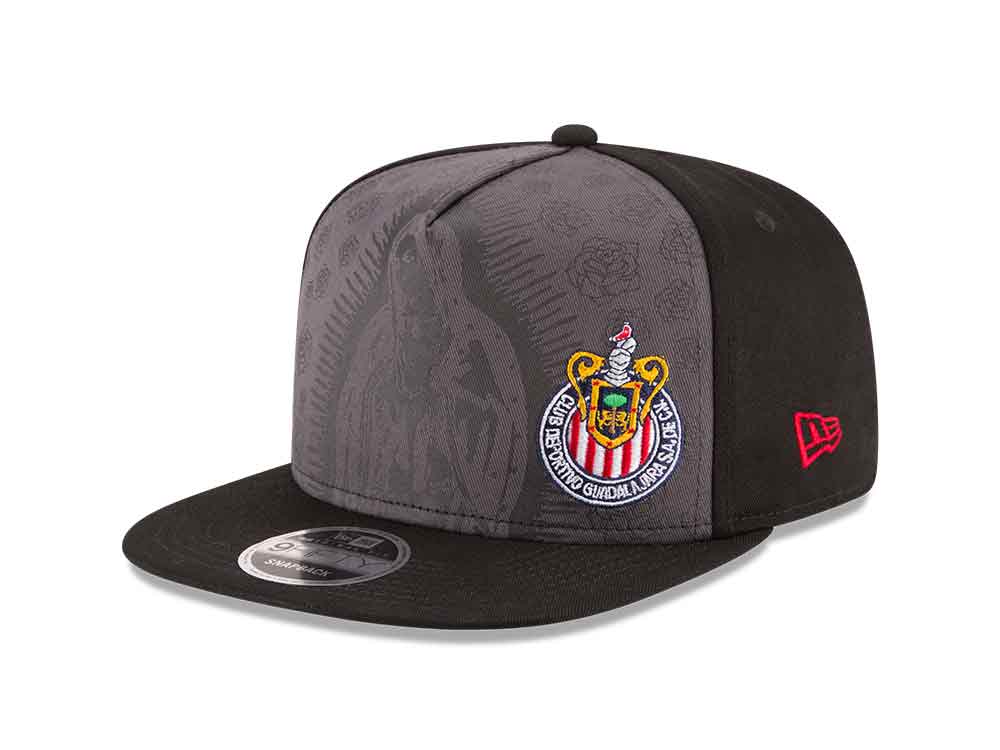 New Era lanzó una nueva línea de gorras para Chivas