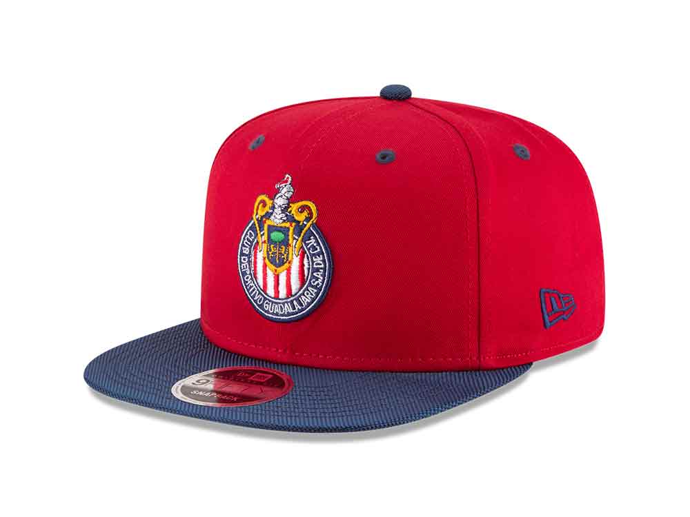 New Era lanzó una nueva línea de gorras para Chivas