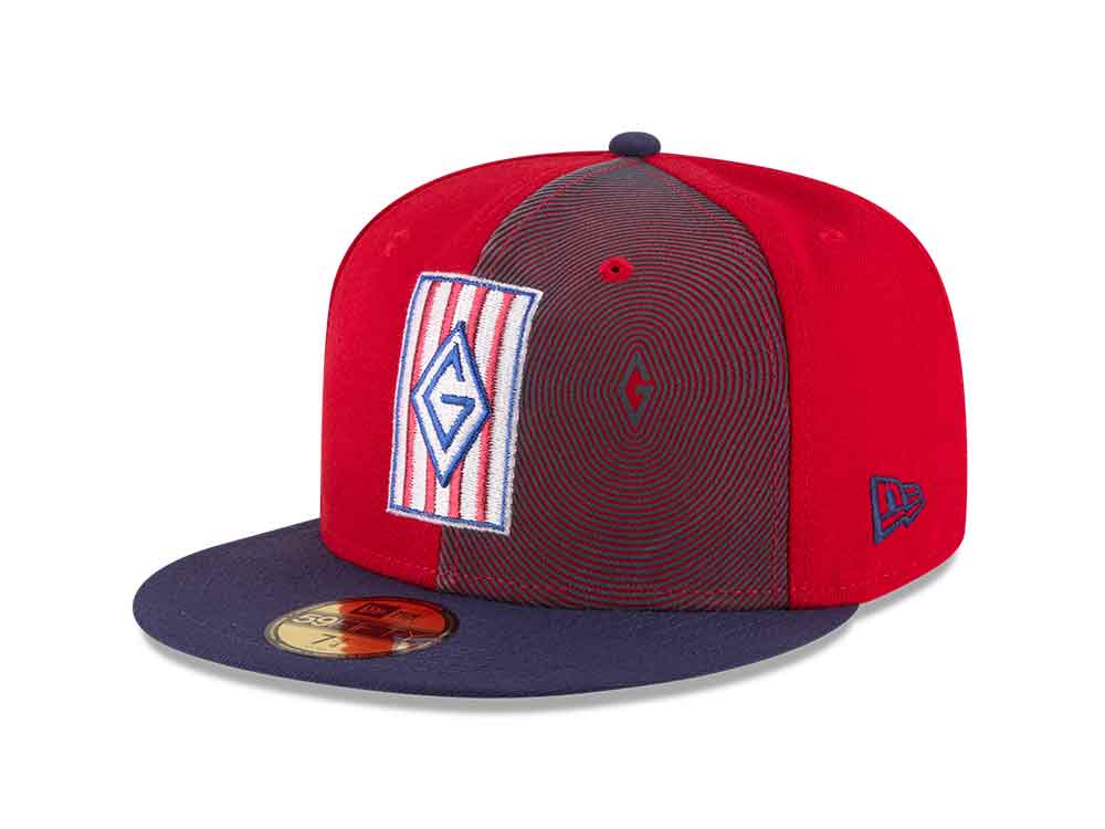 New Era lanzó una nueva línea de gorras para Chivas