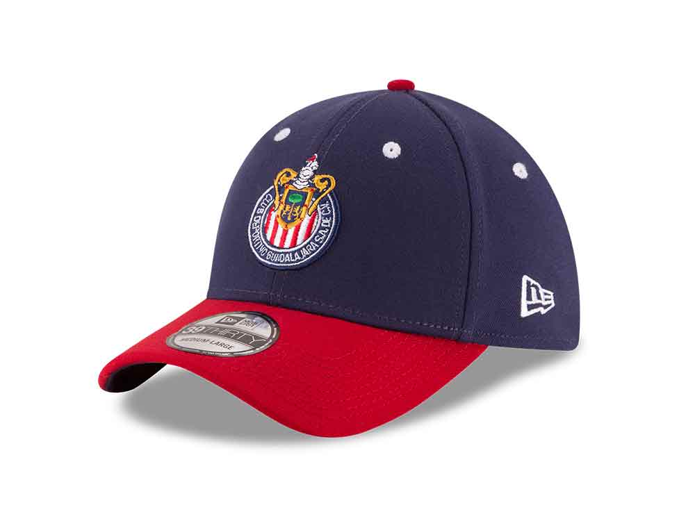 New Era lanzó una nueva línea de gorras para Chivas