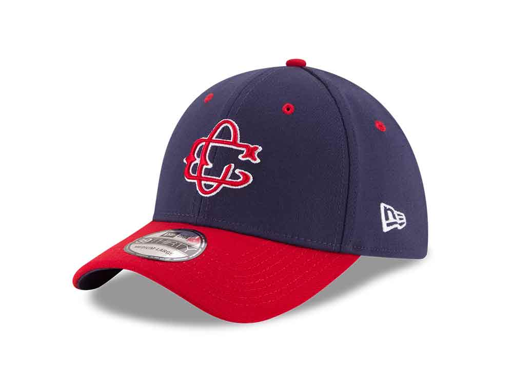 New Era lanzó una nueva línea de gorras para Chivas
