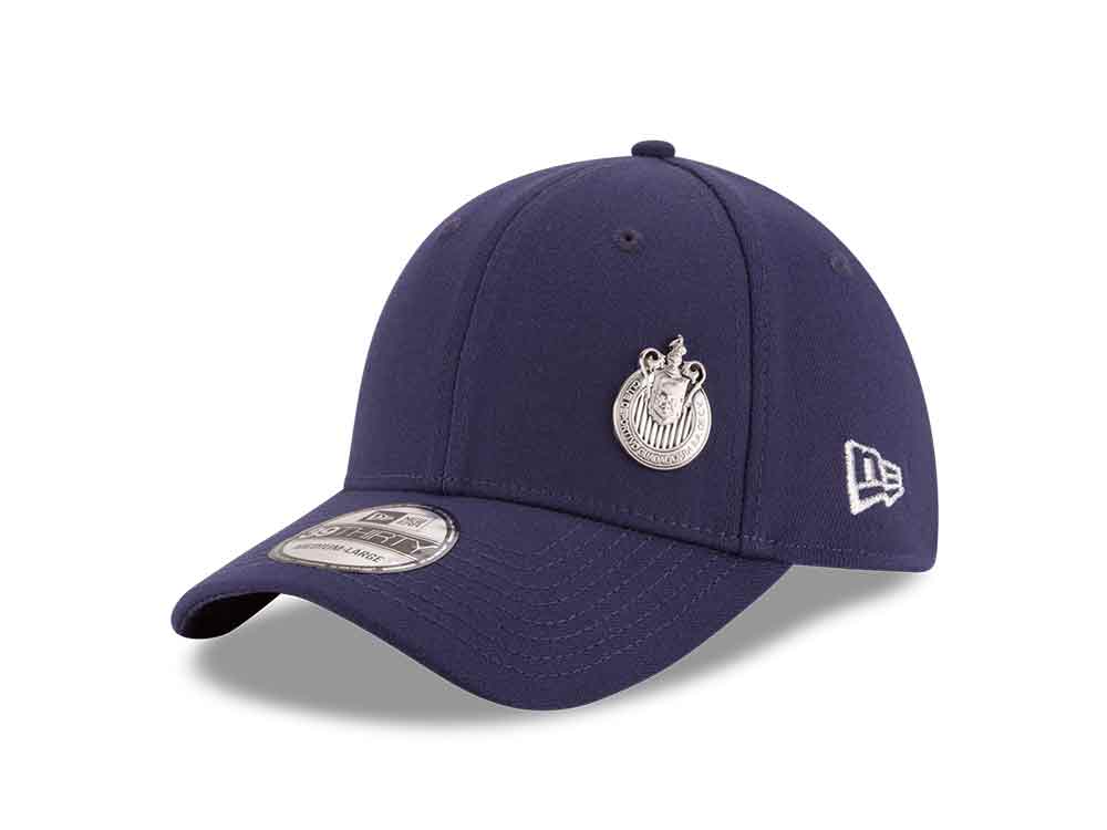 New Era lanzó una nueva línea de gorras para Chivas