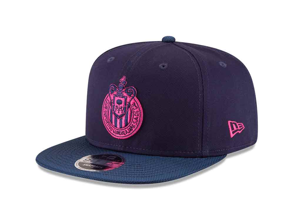 New Era lanzó una nueva línea de gorras para Chivas