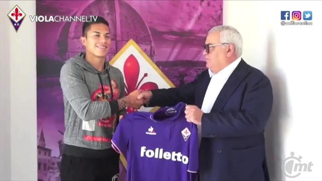Carlos Salcedo fue presentado con la Fiorentina