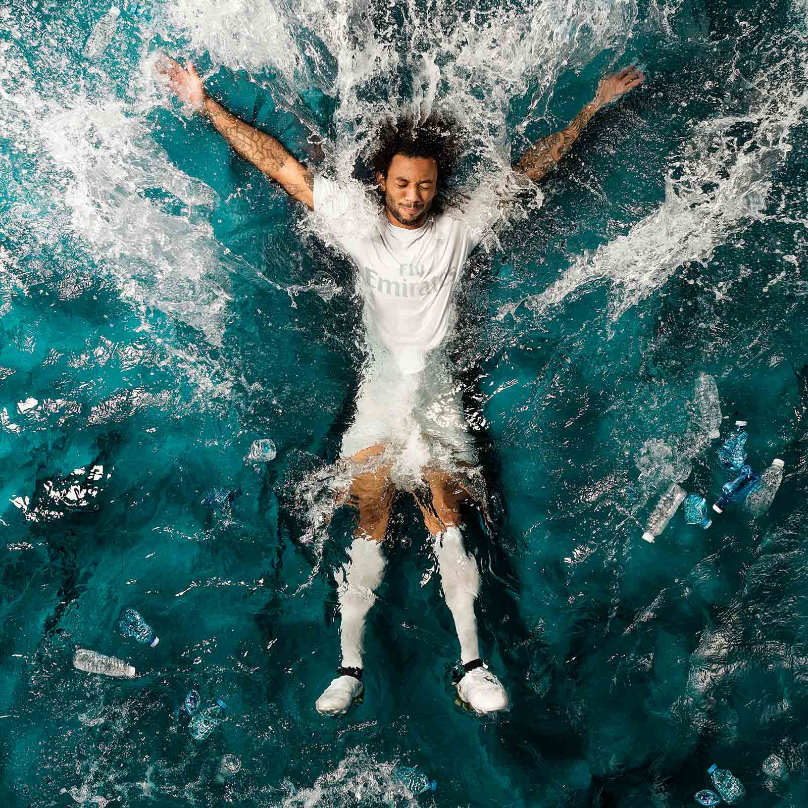 Real Madrid y Bayern Munich presentaron uniformes 'Parley'