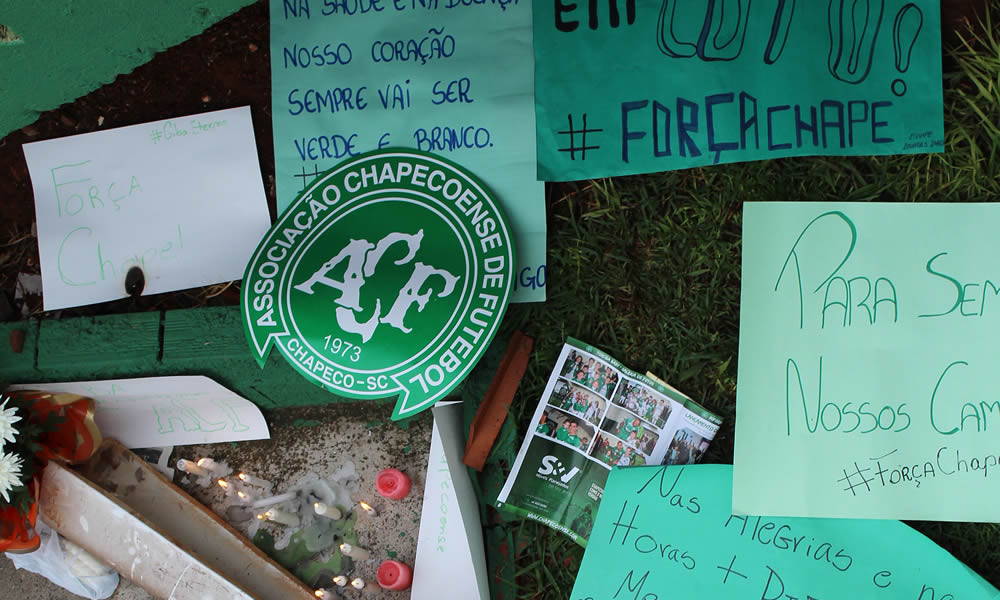 Aficionados  lloraron al Chapecoense