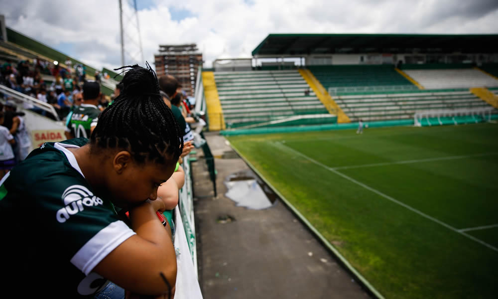 Aficionados  lloraron al Chapecoense