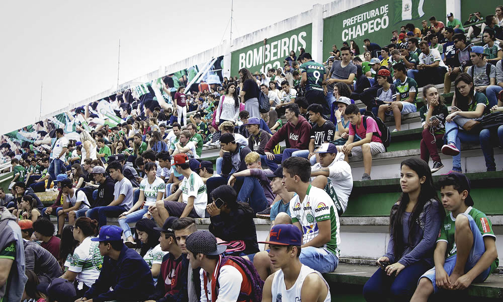 Aficionados  lloraron al Chapecoense