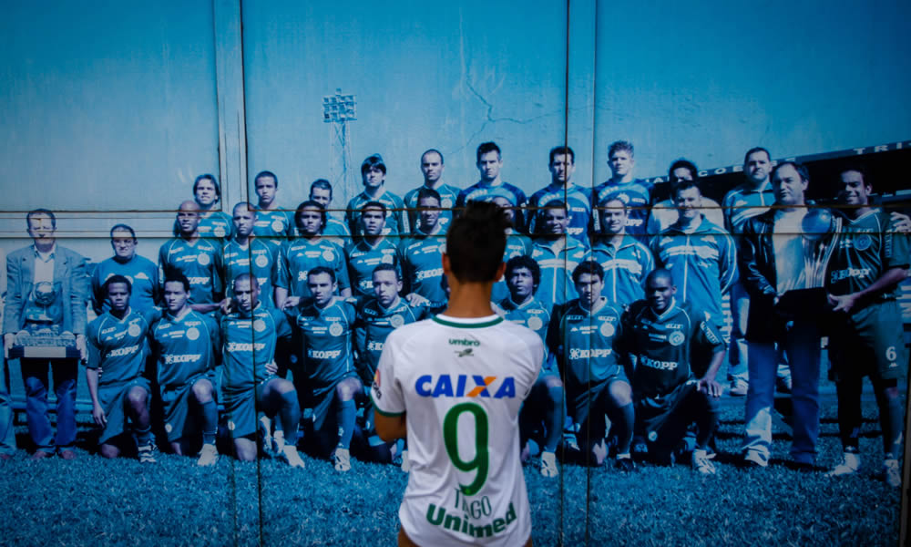 Aficionados  lloraron al Chapecoense