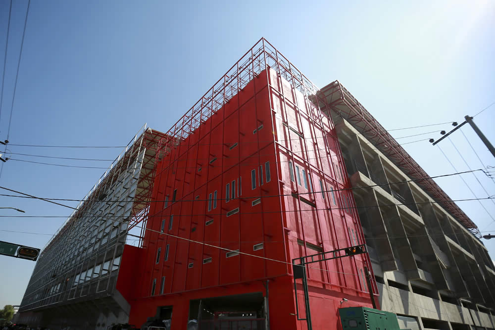 El Nemesio Díez del Toluca muestra su nueva cara.