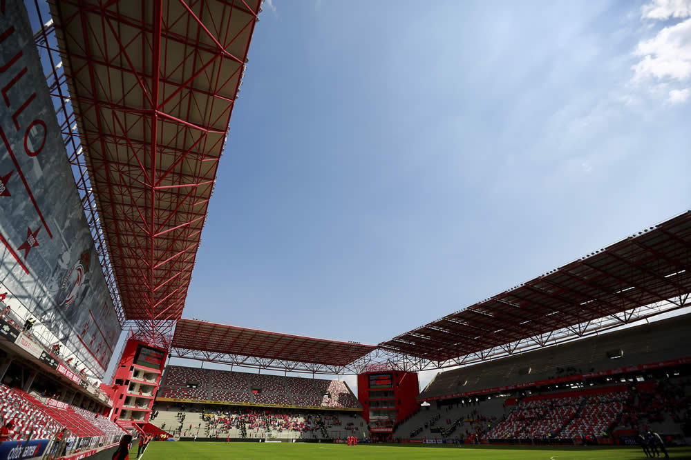 El Nemesio Díez del Toluca muestra su nueva cara.