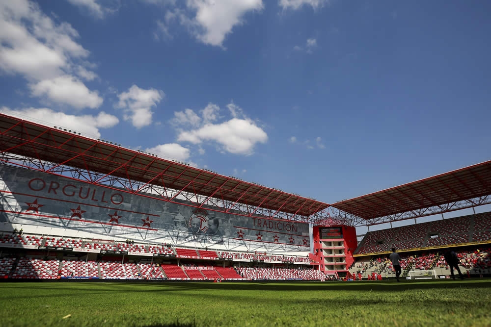 El Nemesio Díez del Toluca muestra su nueva cara.