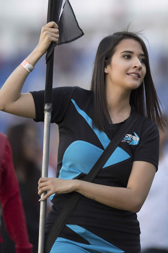Las chicas más bellas en los estadios de la Liga MX durante el fin de semana.