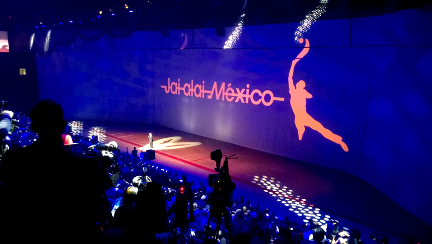 El Frontón México volvió a abrir sus puertas.