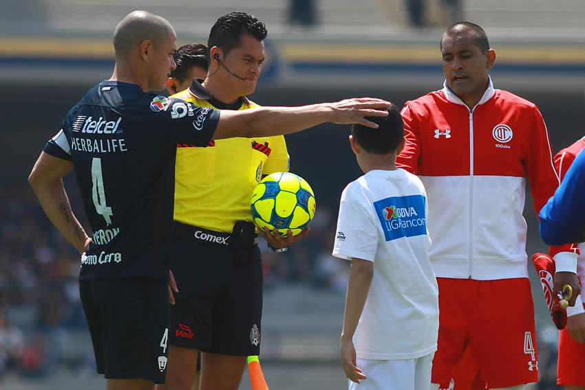 Toluca conservó el liderato de la Liga MX venciendo a Pumas en C.U.