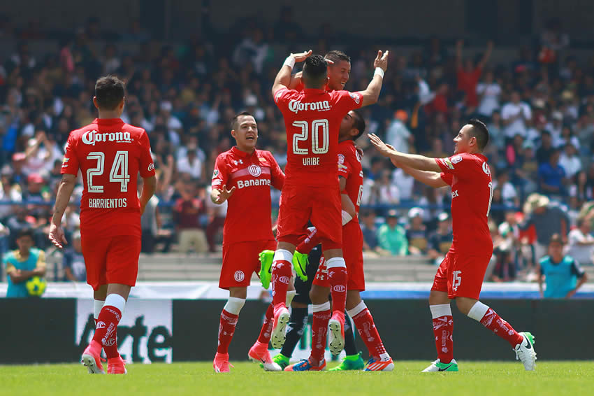 Toluca conservó el liderato de la Liga MX venciendo a Pumas en C.U.