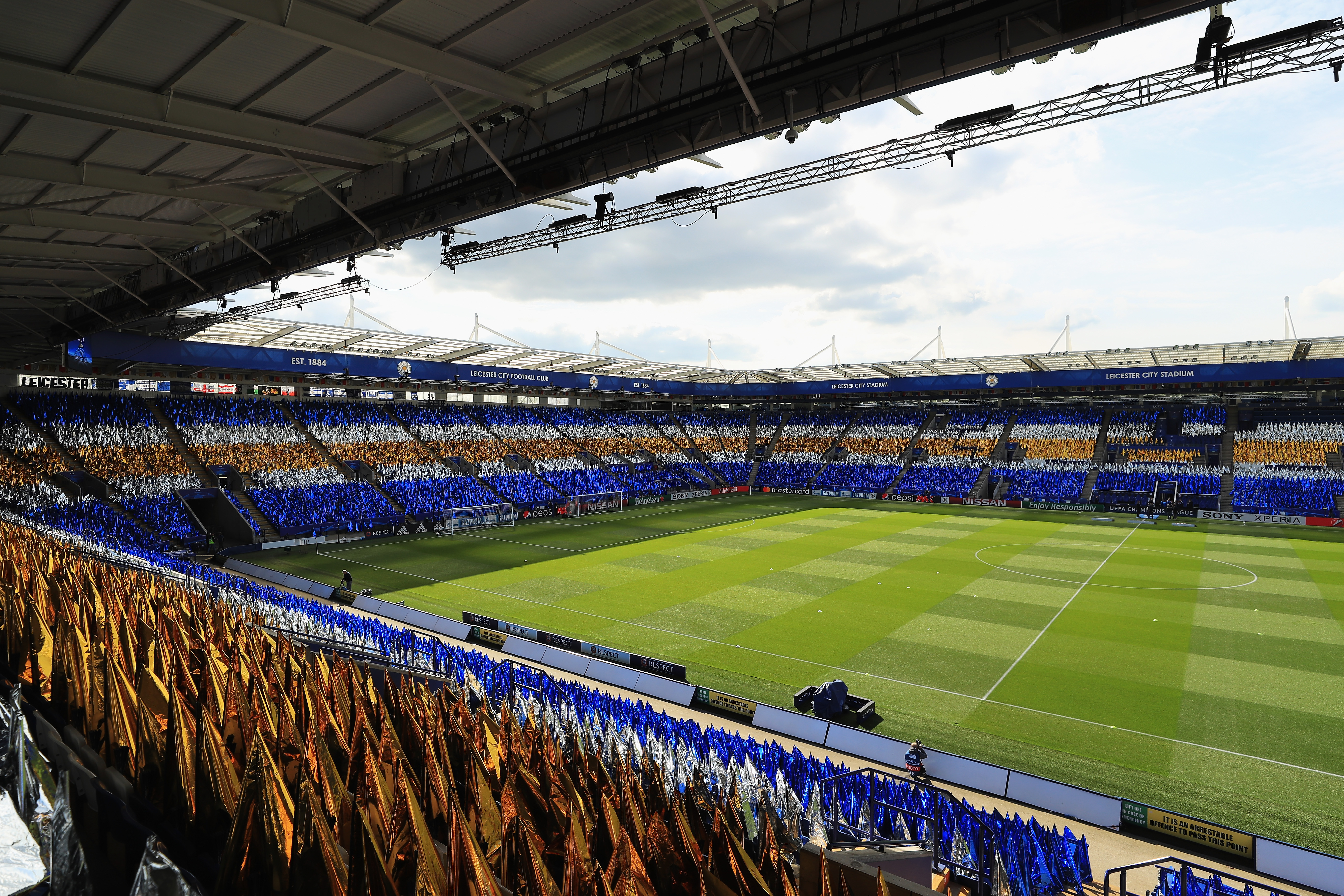 Foxes y Colchoneros chocan en el King Power Stadium
