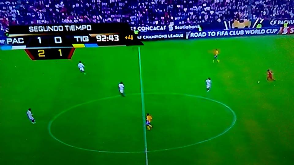 La burla del 92:43 de Rayados se le revirtió a Tigres en los memes