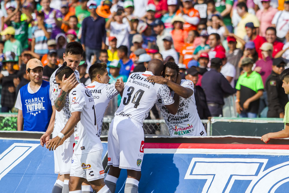 Lo mejor del Jaguars-Santos, en imágenes