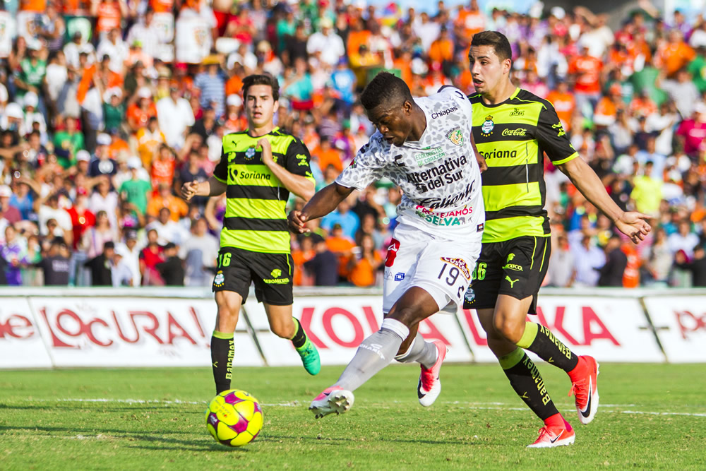 Lo mejor del Jaguars-Santos, en imágenes